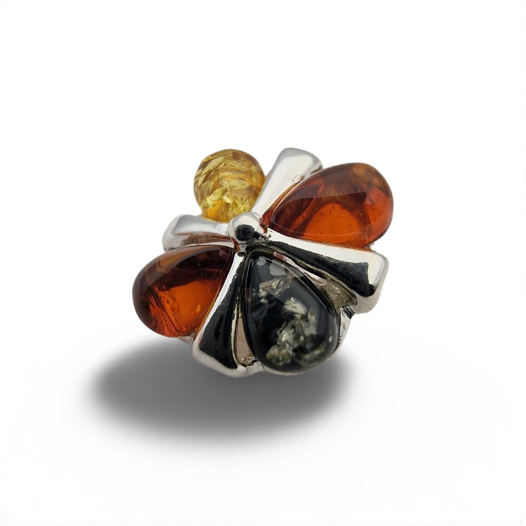 ALT - CLOVER WITH AMBER2