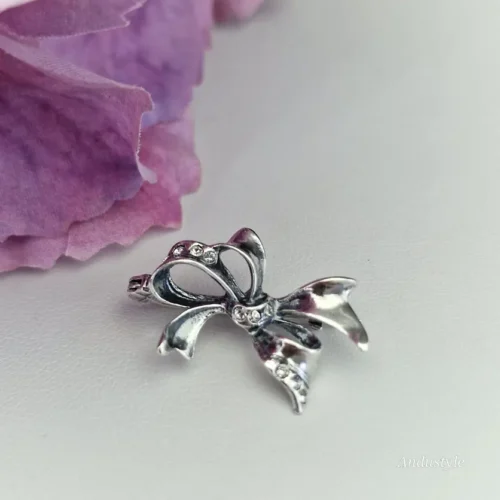 ALT - Brooch Bow