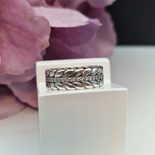 ALT - Ring Leaf with Cubic Zirconia