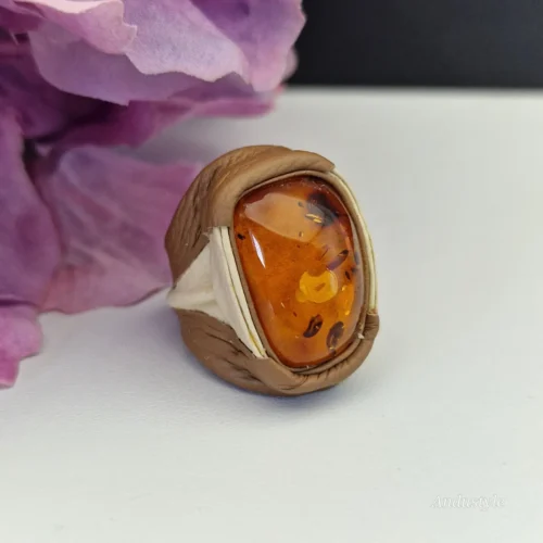 Ring Leather with Amber (1) ALT - Ring Leather with Amber (1)