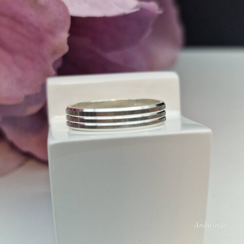 ALT - Ring Triple Line